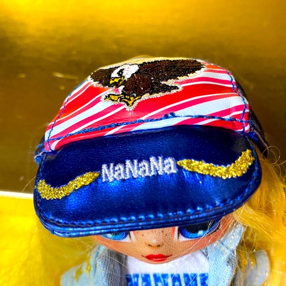 NA NA NA SURPRISE PATRIOTIC ERIKA FEATHERTON FASHION GLAM DOLL SRIES (2) 7.5” - Picture 3 of 14